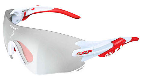 WHITE / RED
