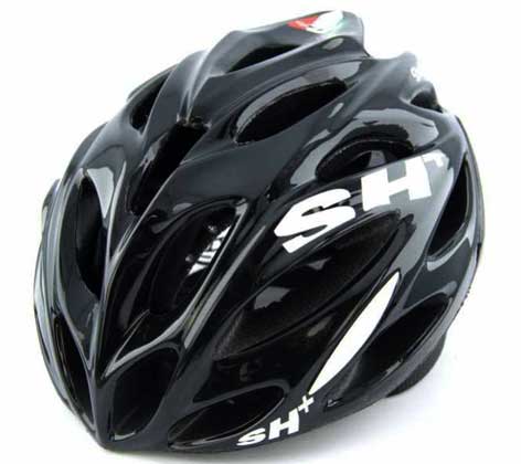 GLOSS  BLACK